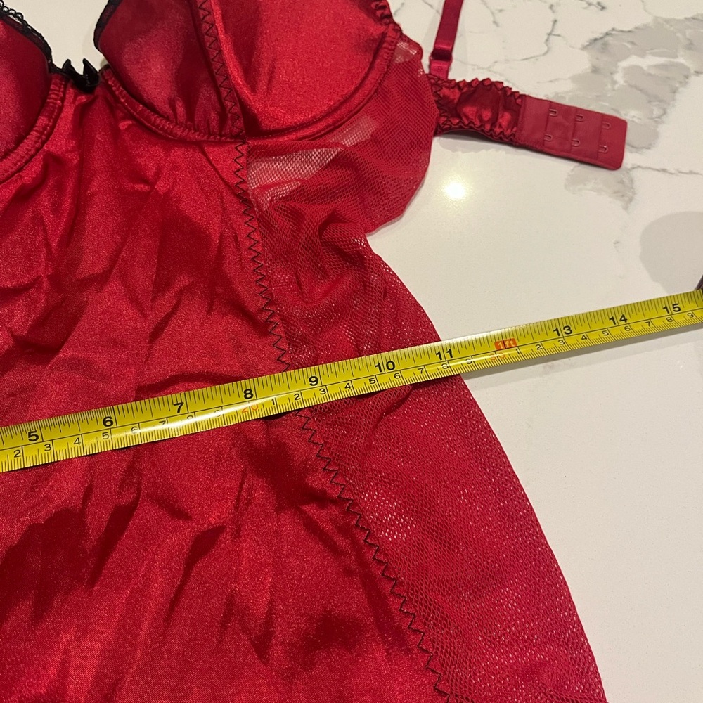 Frederick's of Hollywood Corset Garter Straps Size Small Elegant Red Sexy Sheer - Picture 7 of 14